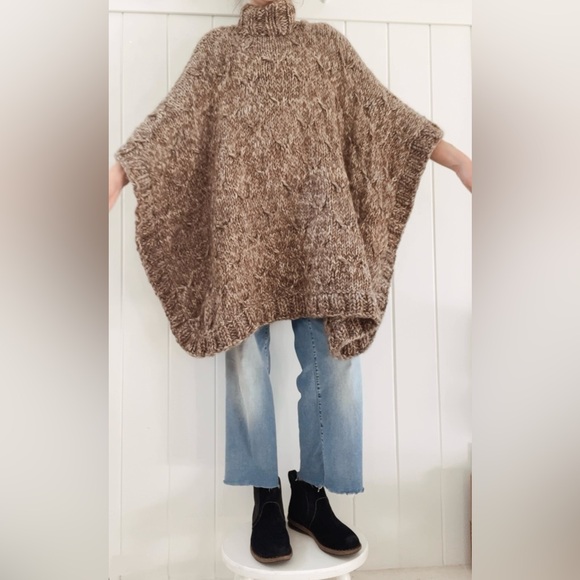 Oversized Cable Knit Poncho Sweater Marled Brown Neutral Lagenlook Scandinavian - Picture 11 of 11